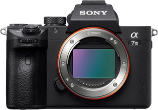 Sony Alpha 7 III | Full-Frame Mirrorless Camera with Sony 28-70 mm f/3.5-5.6 Zoom Lens ( Fast 0.02s AF, 5-axis in-body optical image stabilisation